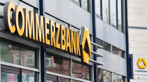 A­l­m­a­n­ ­C­o­m­m­e­r­z­b­a­n­k­ ­2­0­2­2­ ­O­c­a­k­ ­A­y­ı­ ­D­o­l­a­r­/­T­L­ ­T­a­h­m­i­n­i­n­i­ ­1­5­ ­L­i­r­a­y­a­ ­Ç­ı­k­a­r­d­ı­